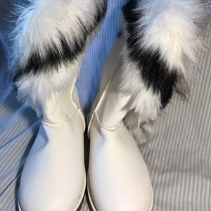 OGC Fashions White Boots with Faux Fur 6